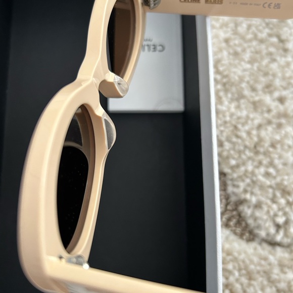 Celine Triomphe Sunglasses Ivory - Picture 3 of 6